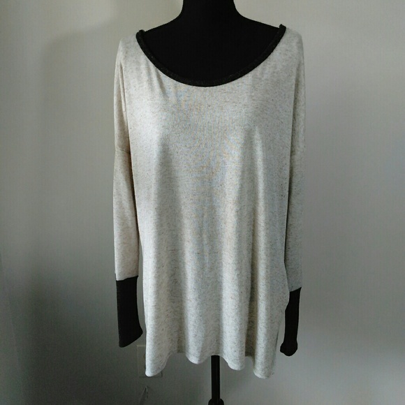 entro Tops - Entro long sleeve top Size Large